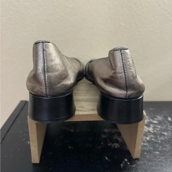 Anyi Lu Pewter Leather Criss Cross Straps Shoes EU 40 US 9-9.5 Mini Wedge - Picture 7 of 11